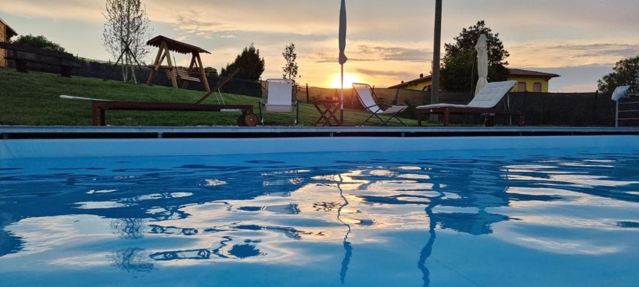 Casa Vacanza Con Piscina,Area Giochi Bambini. Santa Maria della Versa Εξωτερικό φωτογραφία